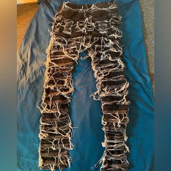 Pants - Picture 2 of 5